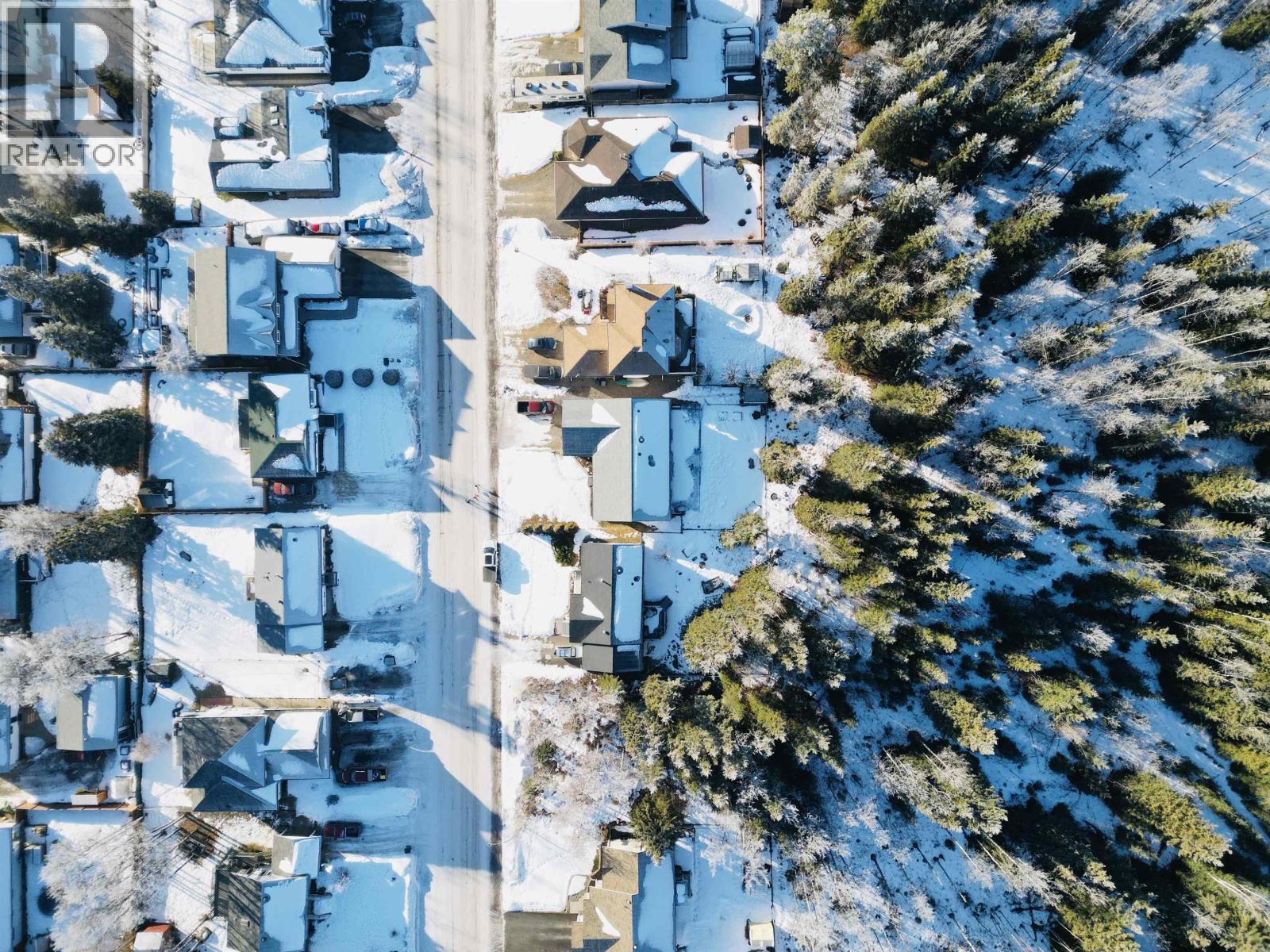 515 9th Avenue, Burns Lake, British Columbia  V0J 1E0 - Photo 10 - R3081904