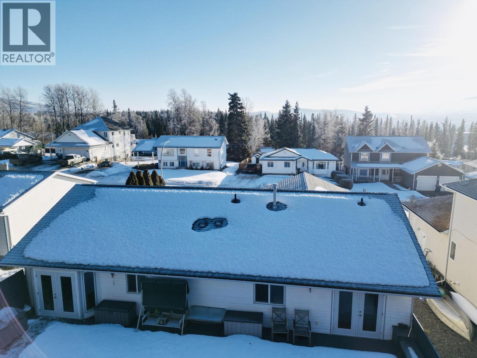 515 9th Avenue, Burns Lake, British Columbia  V0J 1E0 - Photo 7 - R3081904