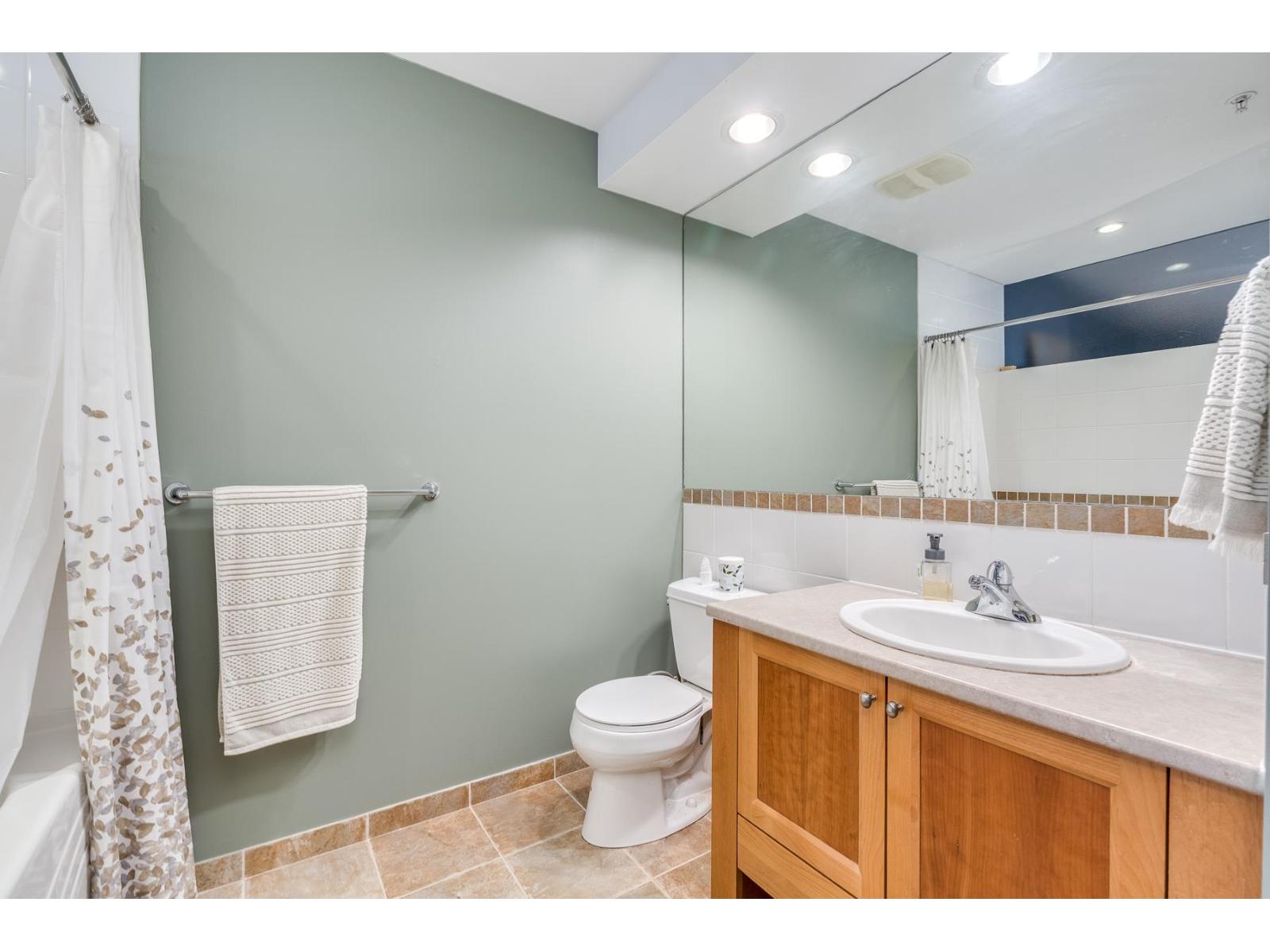 307 15368 16a Avenue, Surrey, British Columbia  V4A 1S9 - Photo 19 - R3081194