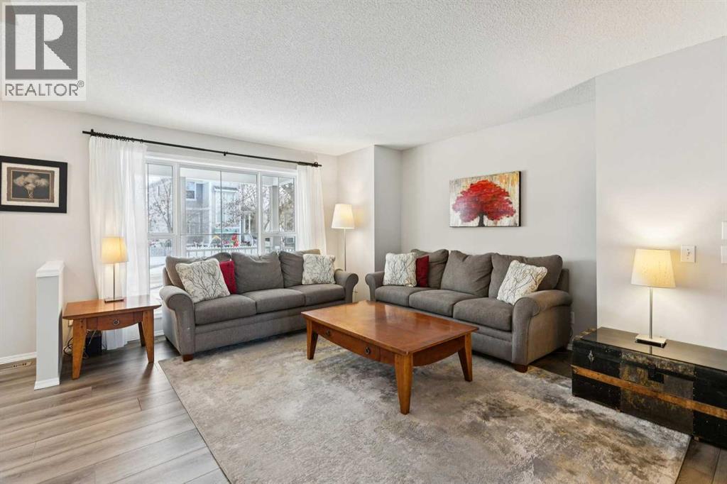 31 Prestwick Grove Se, Calgary, Alberta  T2Z 3L6 - Photo 3 - A2275386