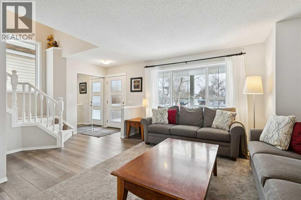 31 Prestwick Grove Se, Calgary, Alberta  T2Z 3L6 - Photo 5 - A2275386