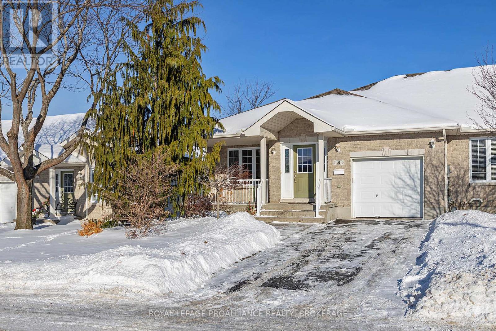 51 Ellesmeer Avenue, Kingston, Ontario  K7P 3H8 - Photo 2 - X12718188
