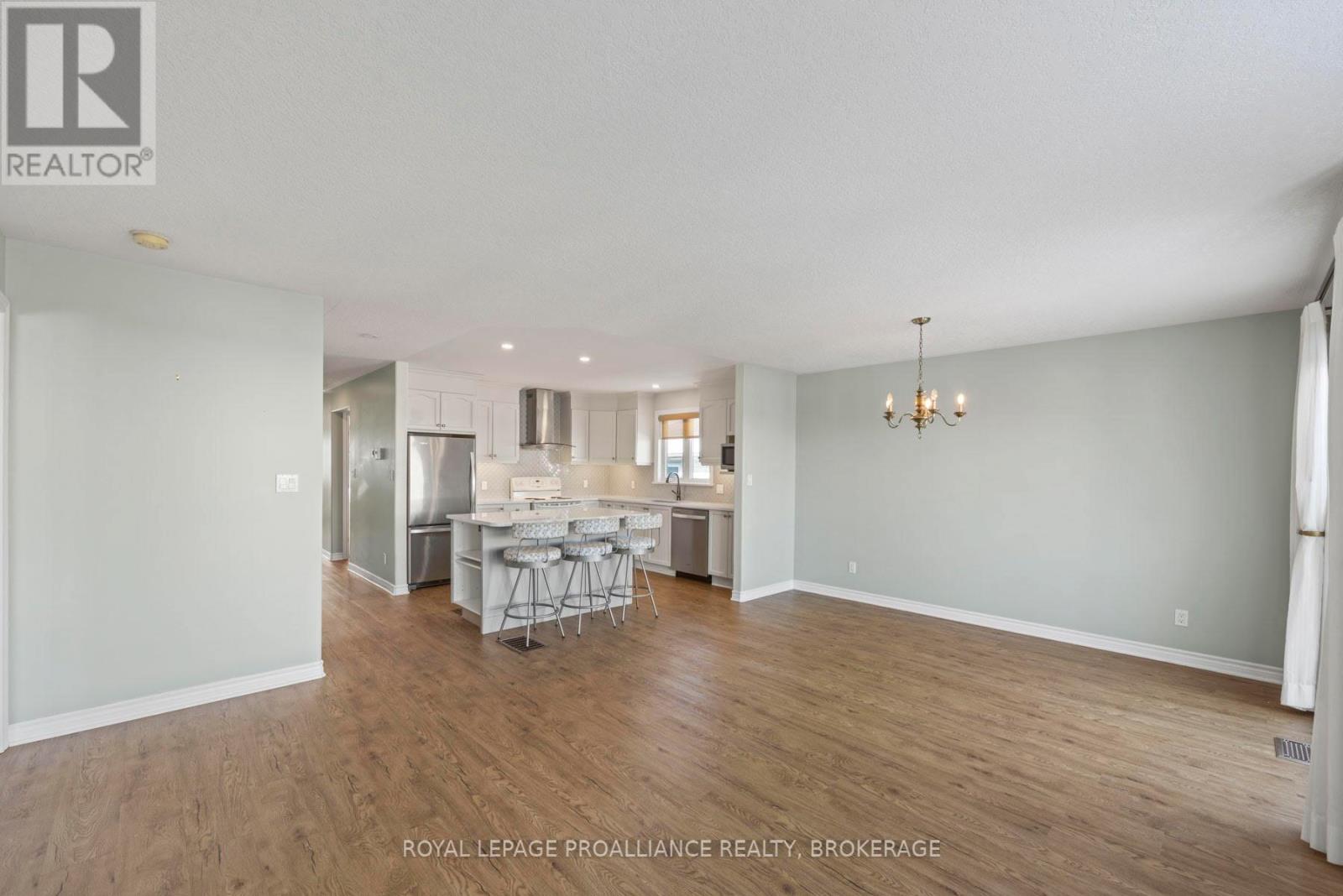 51 Ellesmeer Avenue, Kingston, Ontario  K7P 3H8 - Photo 20 - X12718188