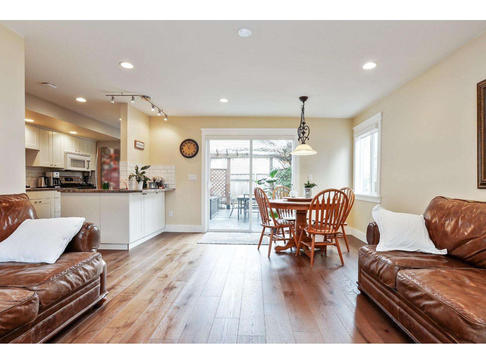 12559 24 Avenue, Surrey, British Columbia  V3W 4G3 - Photo 4 - R3081760