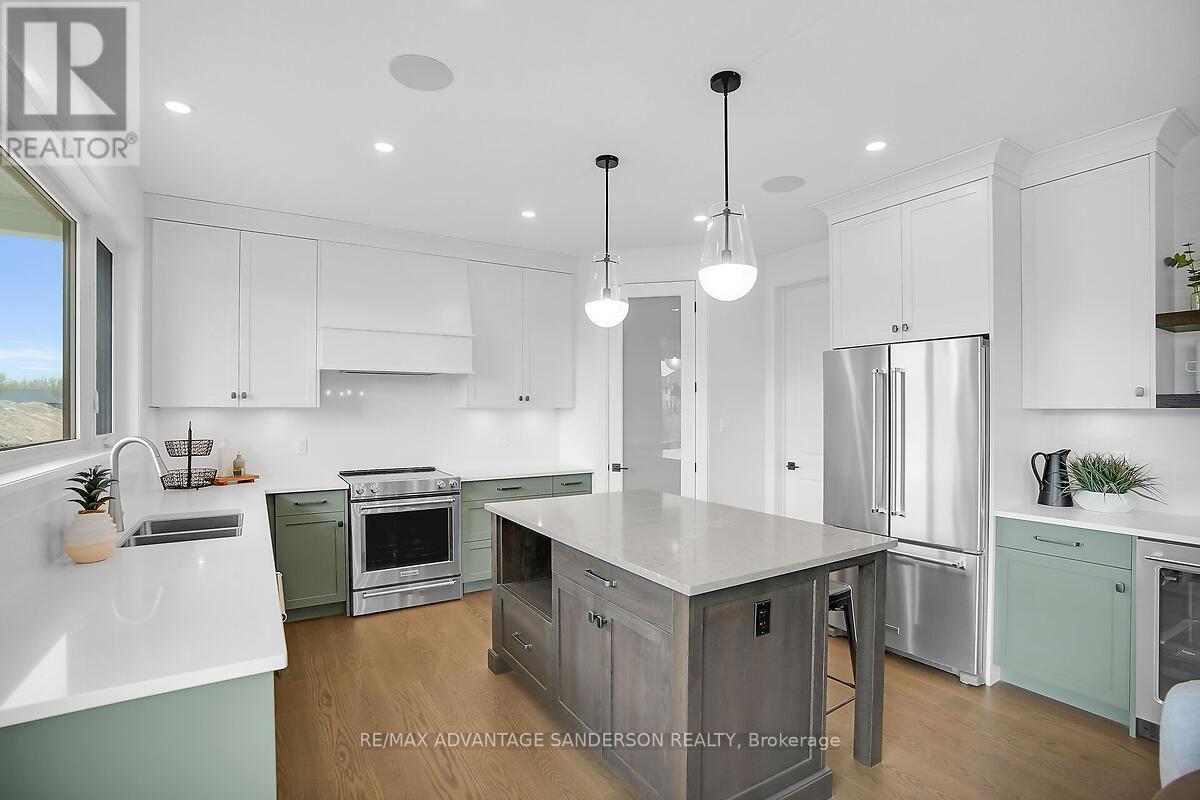 243 Songbird Lane, Middlesex Centre, Ontario  N0M 2A0 - Photo 19 - X12718340