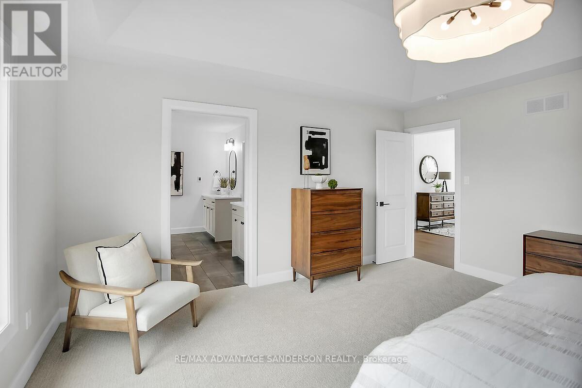 243 Songbird Lane, Middlesex Centre, Ontario  N0M 2A0 - Photo 34 - X12718340