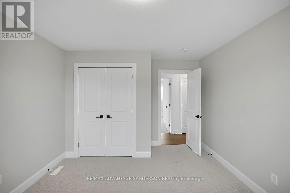 243 Songbird Lane, Middlesex Centre, Ontario  N0M 2A0 - Photo 46 - X12718340