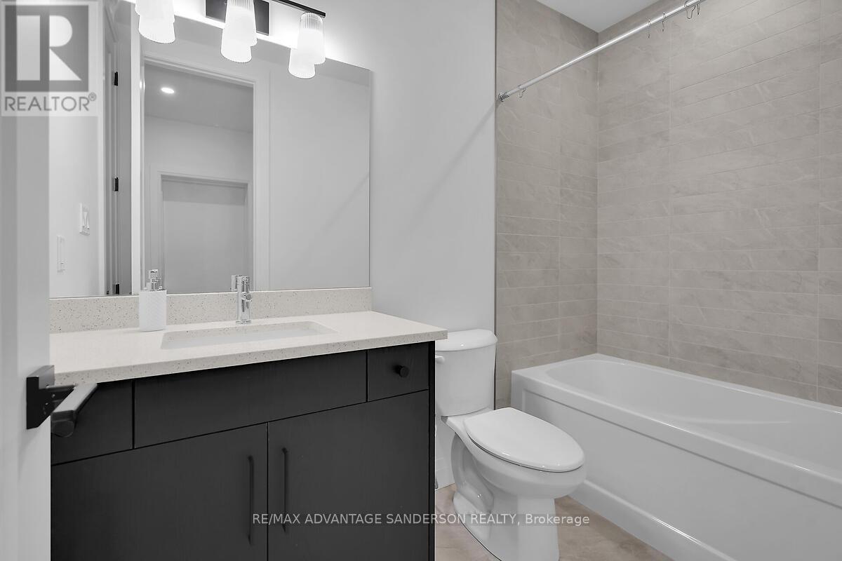 72 Arrowwood Path, Middlesex Centre, Ontario  N0M 2A0 - Photo 46 - X12718350