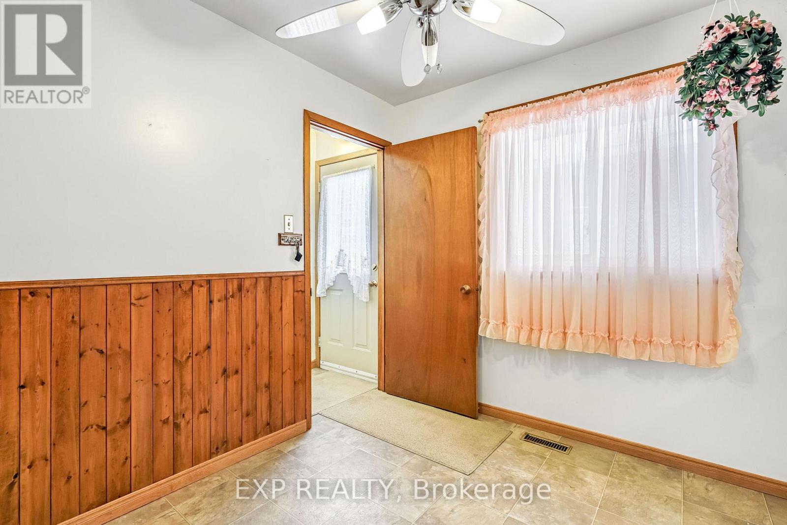 73 Alayne Crescent, London South, Ontario  N6E 2A2 - Photo 12 - X12718378