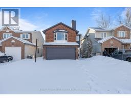 83 SADDLE CRESCENT, Ottawa, Ontario