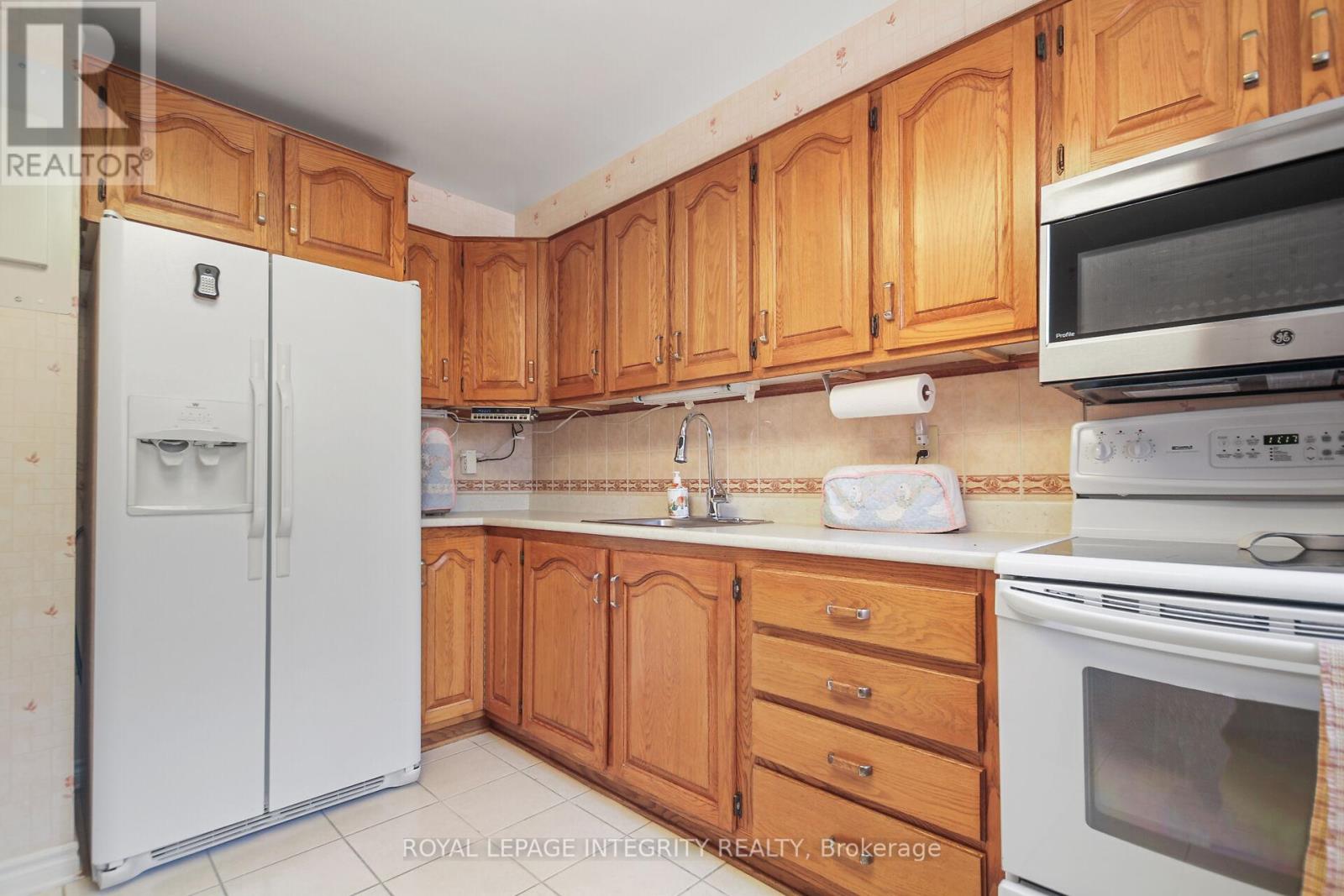 114 - 2650 Southvale Crescent, Ottawa, Ontario  K1B 4S9 - Photo 8 - X12718264