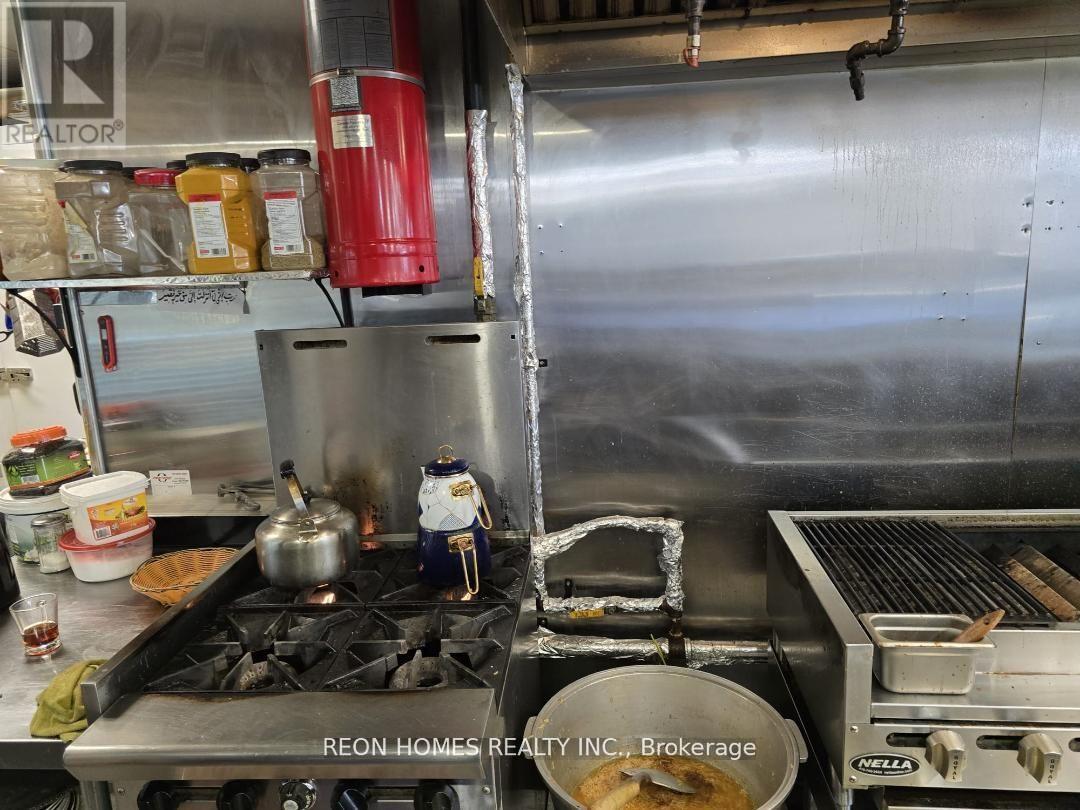 E2 - 200 John Street W, Oshawa, Ontario  L1J 2B4 - Photo 6 - E12717968