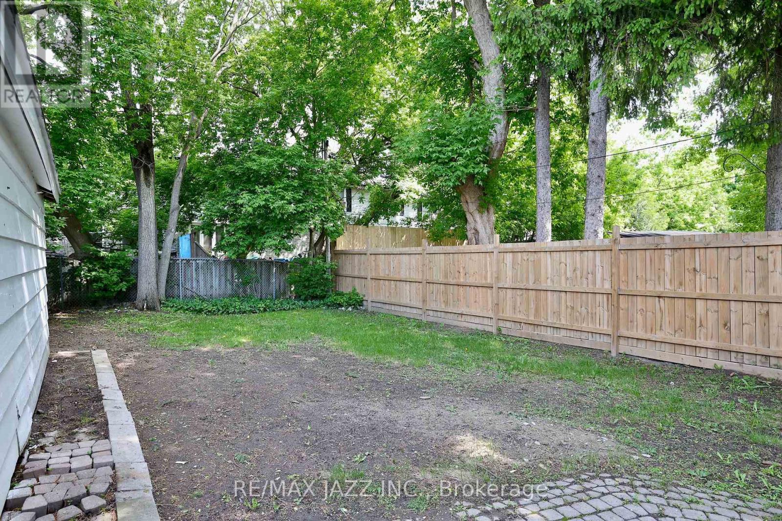 368 Buena Vista Avenue, Oshawa, Ontario  L1J 2M5 - Photo 16 - E12366709