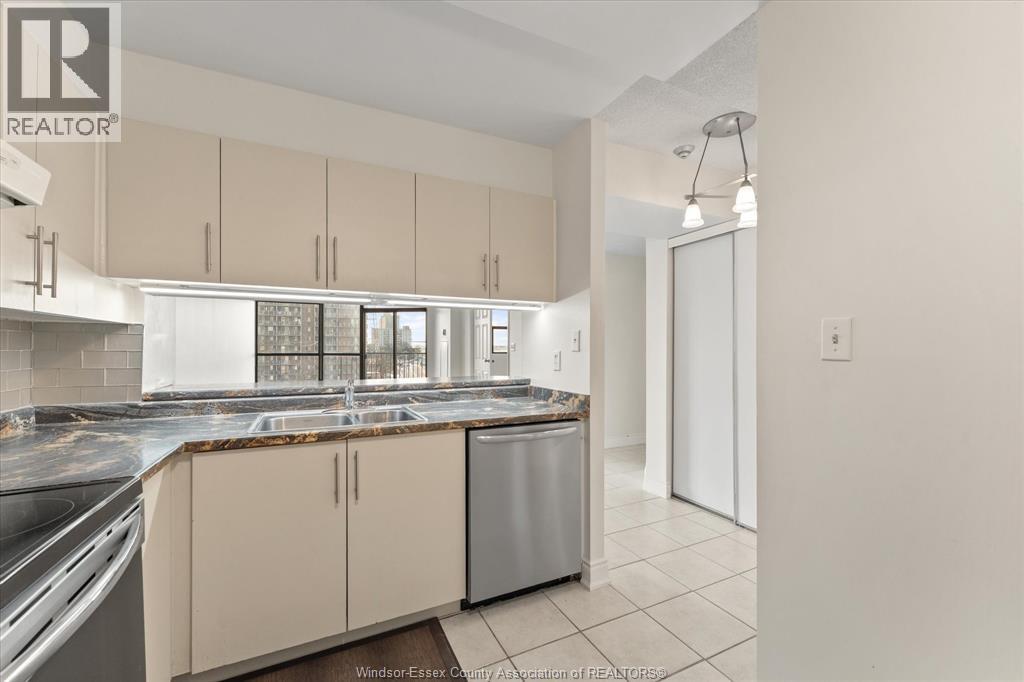 515 Riverside Drive West Unit# 507, Windsor, Ontario  N9A 7C3 - Photo 12 - 26001637