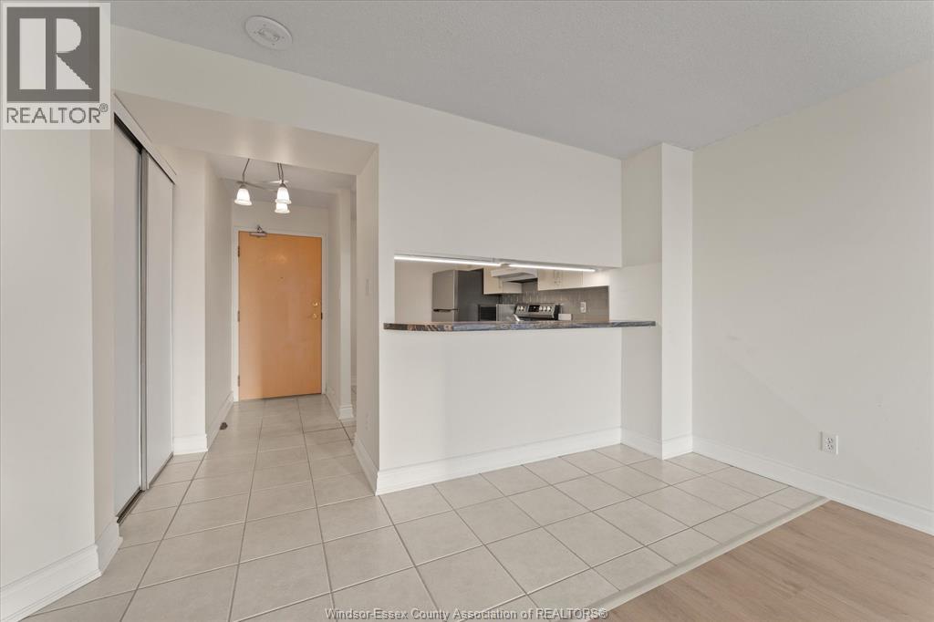 515 Riverside Drive West Unit# 507, Windsor, Ontario  N9A 7C3 - Photo 5 - 26001637