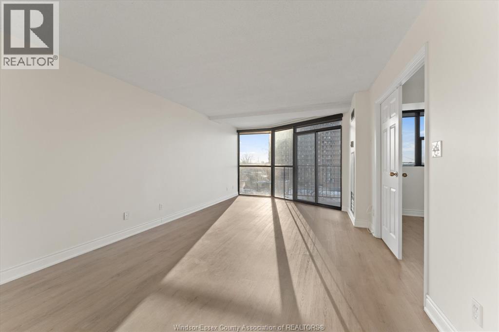 515 Riverside Drive West Unit# 507, Windsor, Ontario  N9A 7C3 - Photo 6 - 26001637