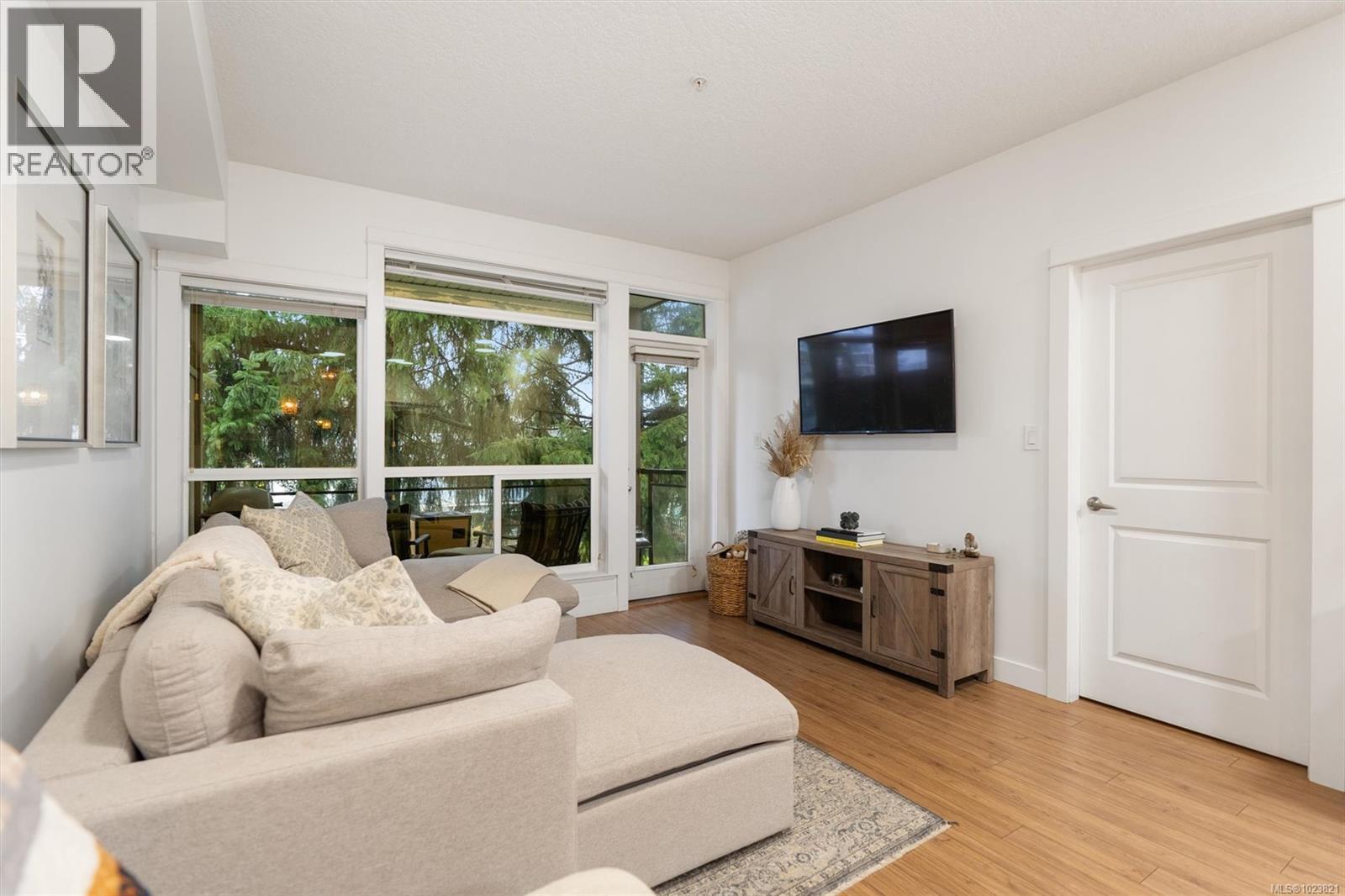 216 938 Dunford Ave, Langford, British Columbia V9B 0M2 - Photo 2 - 1023821