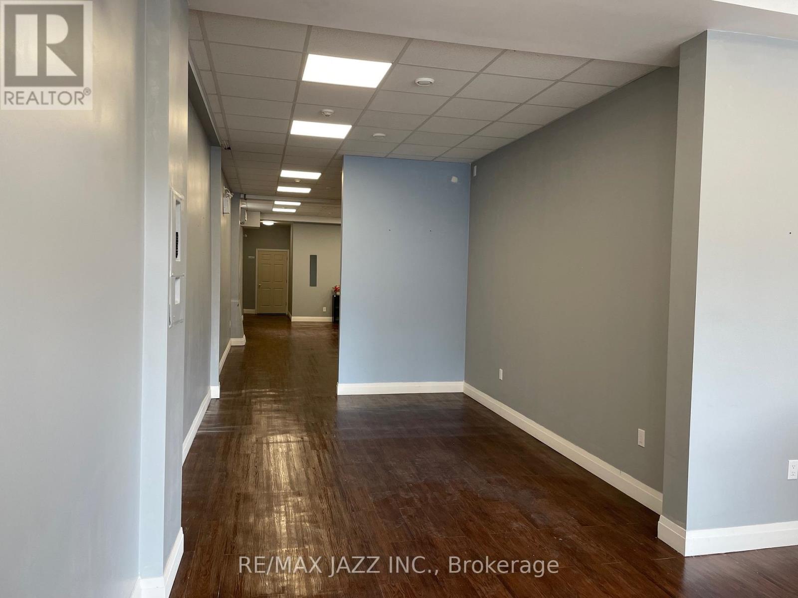 88 Simcoe Street N, Oshawa, Ontario  L1G 4S2 - Photo 4 - E12718192