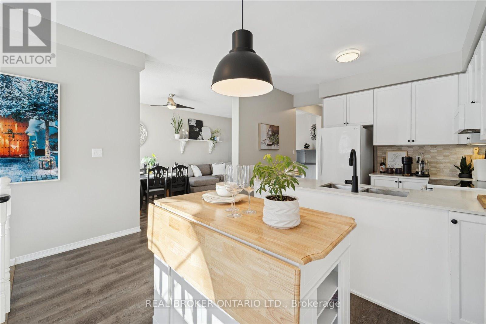 1053 Timberland Crescent, Oshawa, Ontario  L1K 2L9 - Photo 17 - E12718300