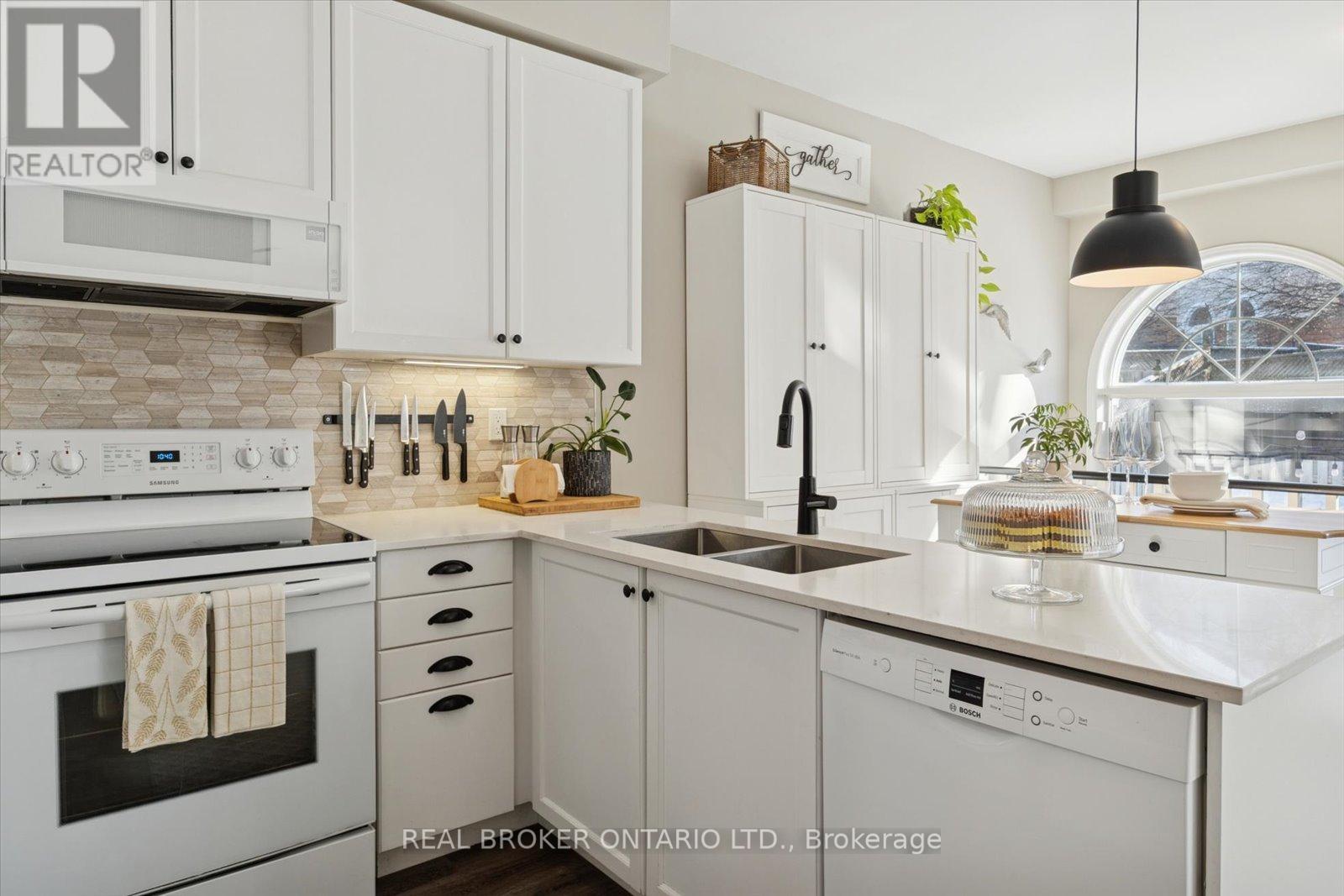 1053 Timberland Crescent, Oshawa, Ontario  L1K 2L9 - Photo 19 - E12718300