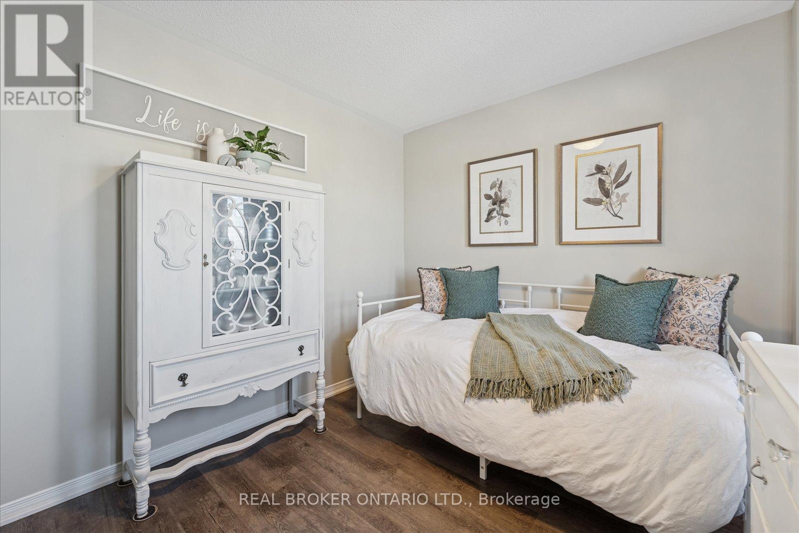 1053 Timberland Crescent, Oshawa, Ontario  L1K 2L9 - Photo 31 - E12718300