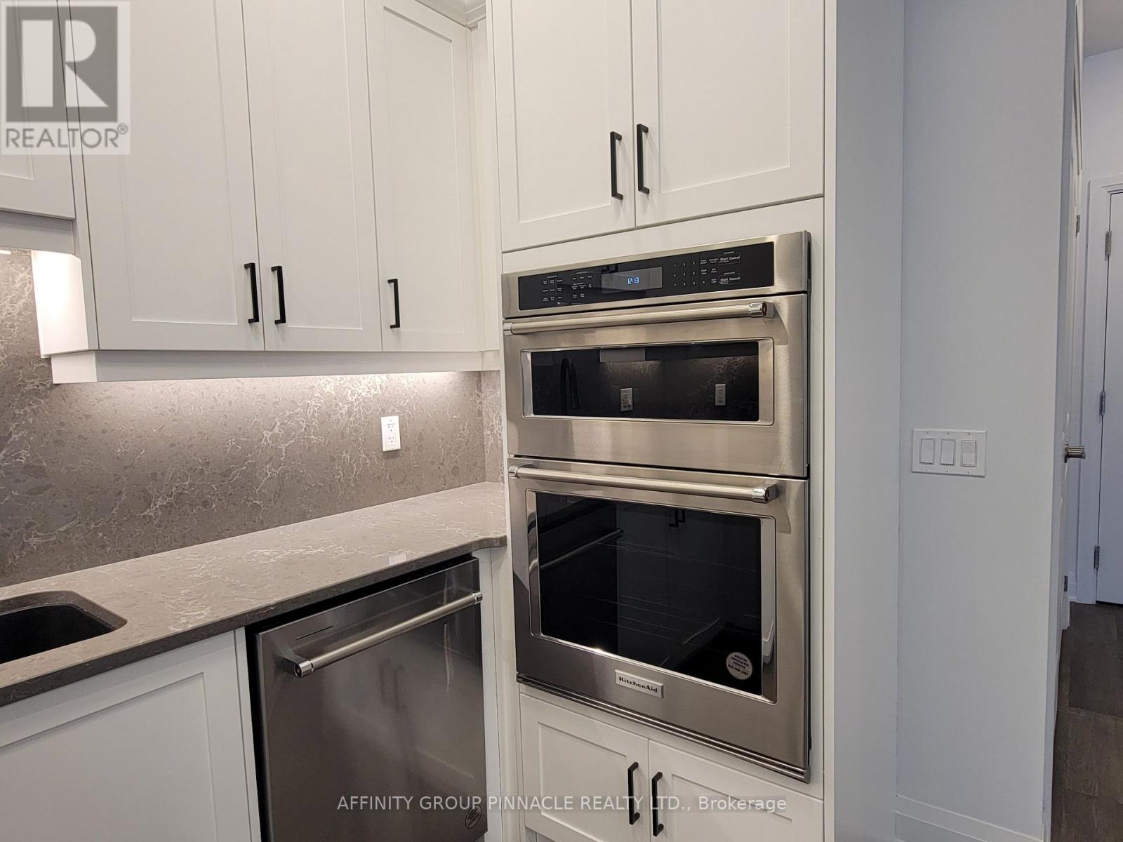 201 - 99 Louisa Street, Kawartha Lakes, Ontario  K0M 1N0 - Photo 11 - X12718328