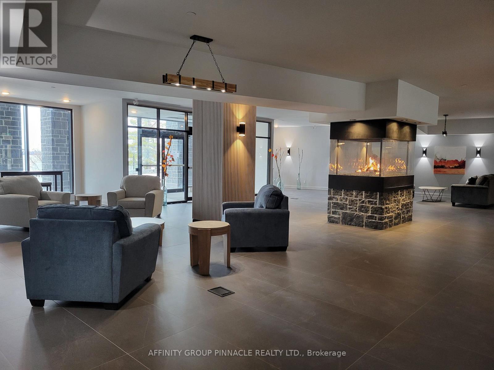 201 - 99 Louisa Street, Kawartha Lakes, Ontario  K0M 1N0 - Photo 5 - X12718328