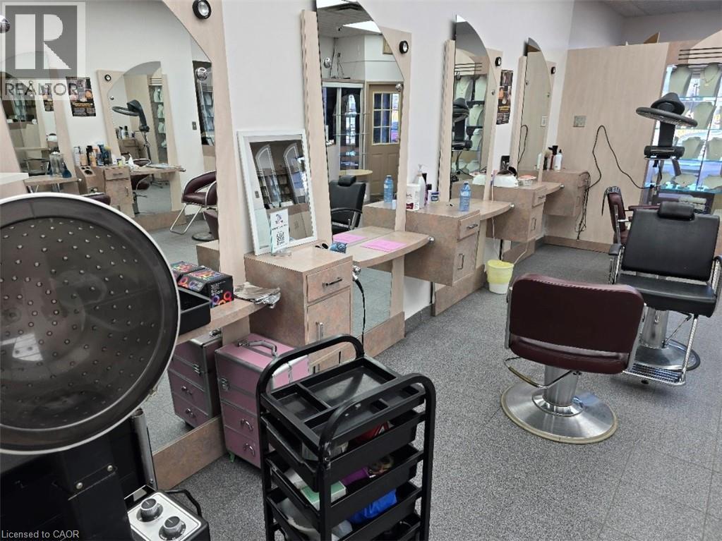 5291 Lakeshore Road Unit# 6, Burlington, Ontario  L7L 1C7 - Photo 10 - 40793763