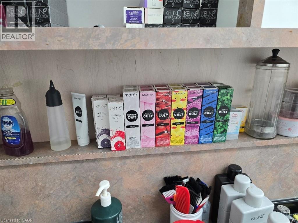 5291 Lakeshore Road Unit# 6, Burlington, Ontario  L7L 1C7 - Photo 7 - 40793763