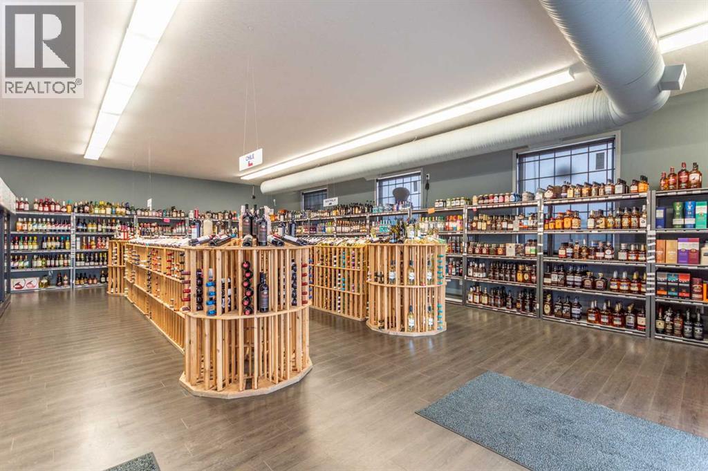 5922 50 Avenue, Stettler, Alberta  T0C 2L2 - Photo 6 - A2161251