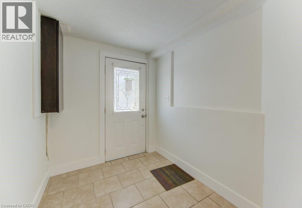 190 Lancaster Street E, Kitchener, Ontario  N2H 1N4 - Photo 5 - 40799810