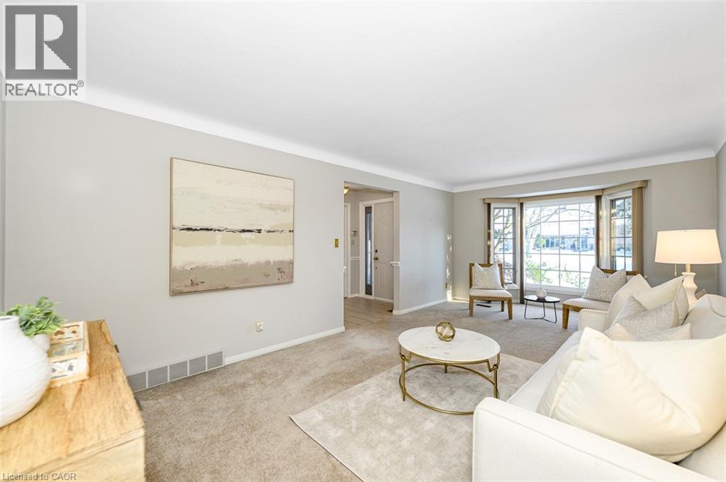 7 Old Oxford Road, St. Catharines, Ontario  L2M 2J7 - Photo 5 - 40800078