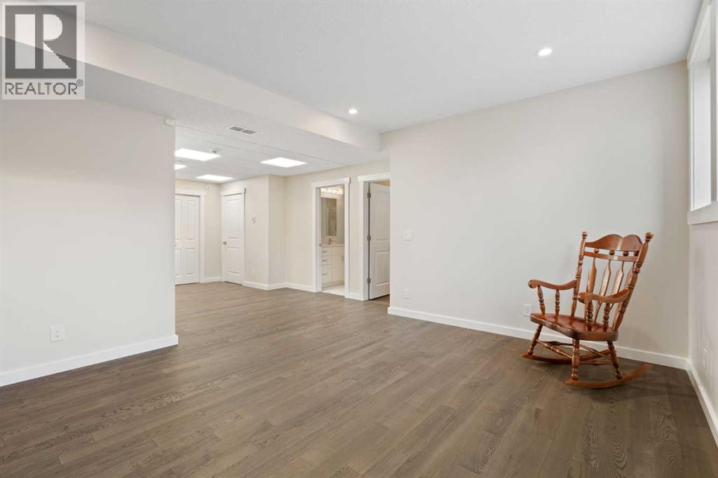 1173 Coopers Drive Sw, Airdrie, Alberta  T4B 0Z8 - Photo 37 - A2280660