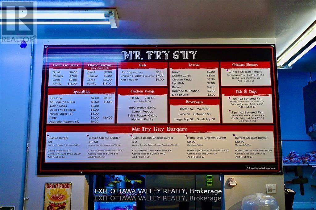 1100 Pembroke Street, Pembroke, Ontario K8A 6Y7 - Photo 6 - X12718376