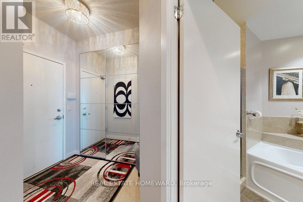 1208 - 218 Queens Quay W, Toronto, Ontario  M5J 2Y6 - Photo 5 - C12718196