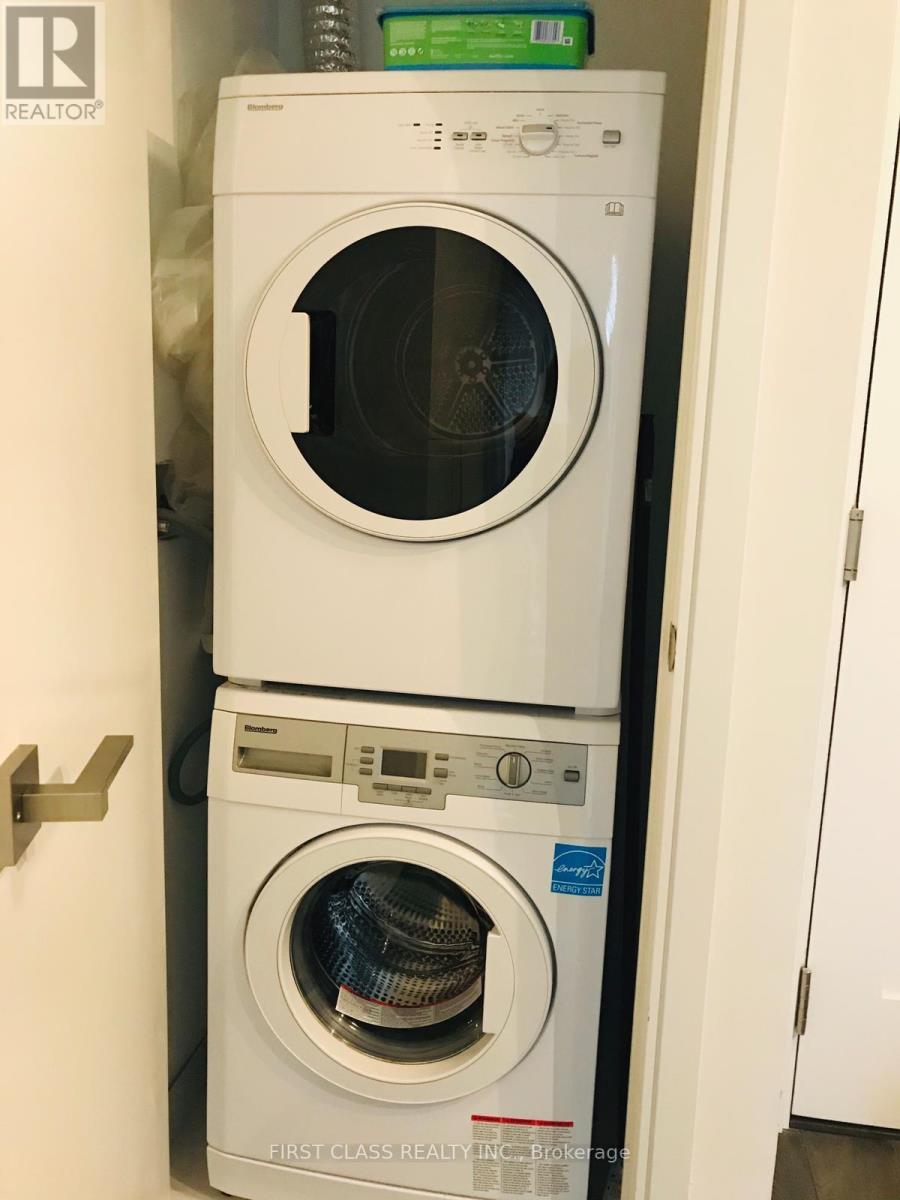 604 - 50 Charles Street E, Toronto, Ontario  M4Y 0C3 - Photo 9 - C12718254