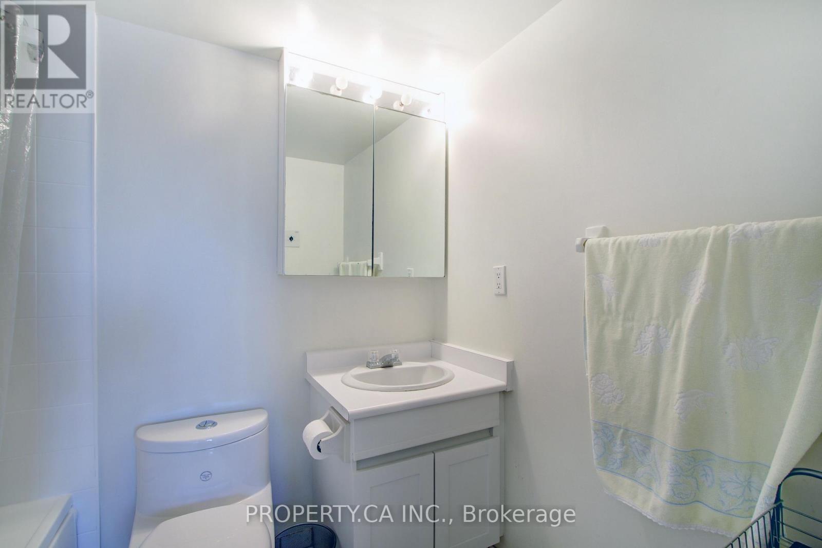 2204 - 1001 Bay Street, Toronto, Ontario  M5S 3A6 - Photo 16 - C12718310