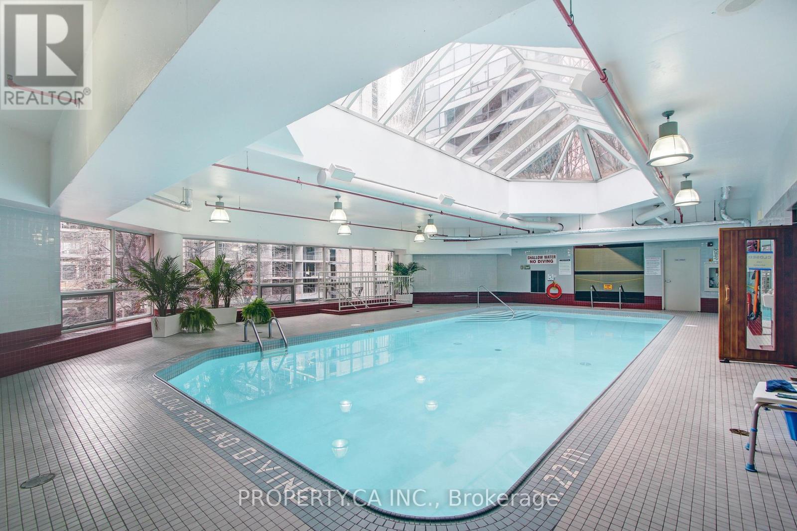 2204 - 1001 Bay Street, Toronto, Ontario  M5S 3A6 - Photo 19 - C12718310