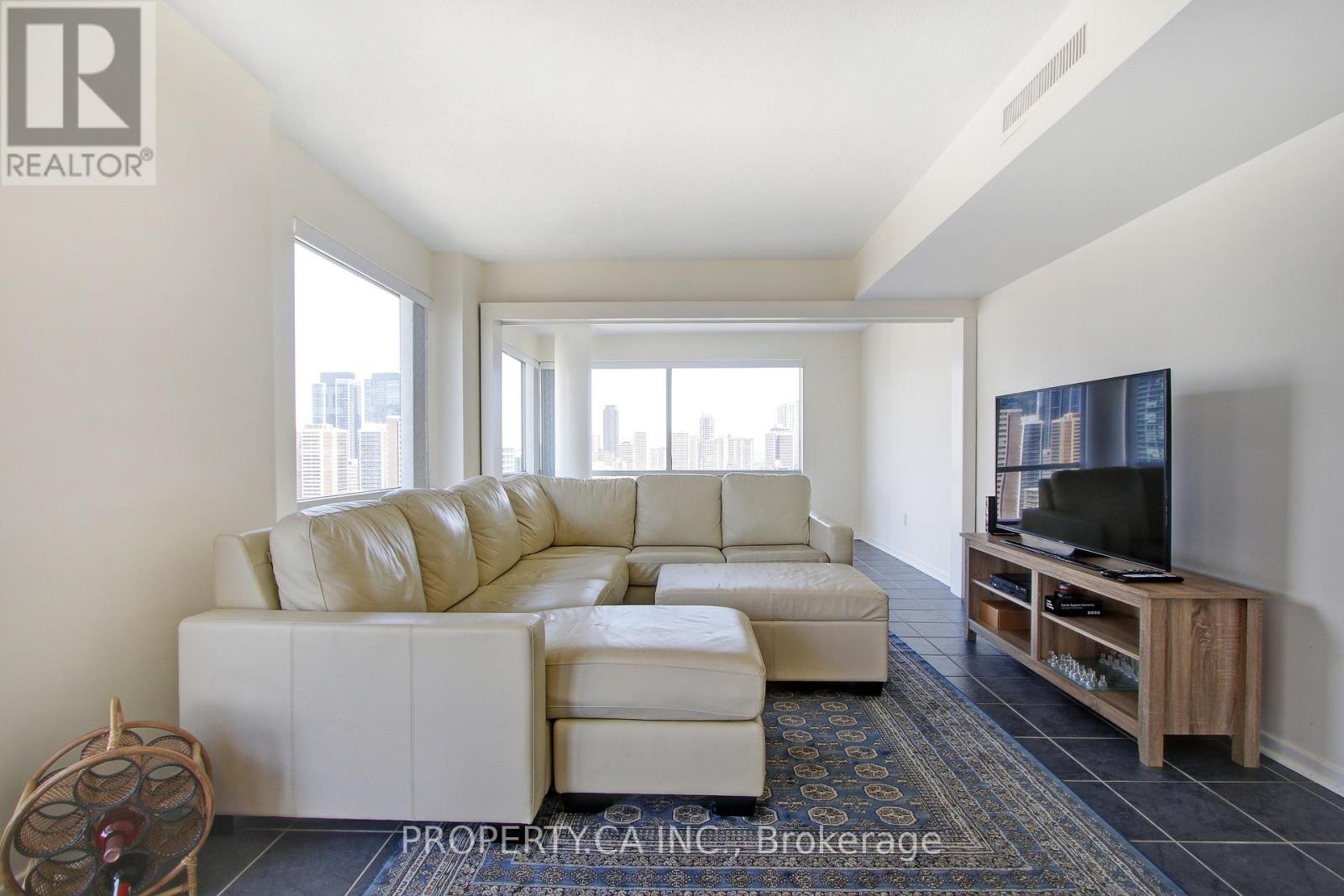 2204 - 1001 Bay Street, Toronto, Ontario  M5S 3A6 - Photo 6 - C12718310