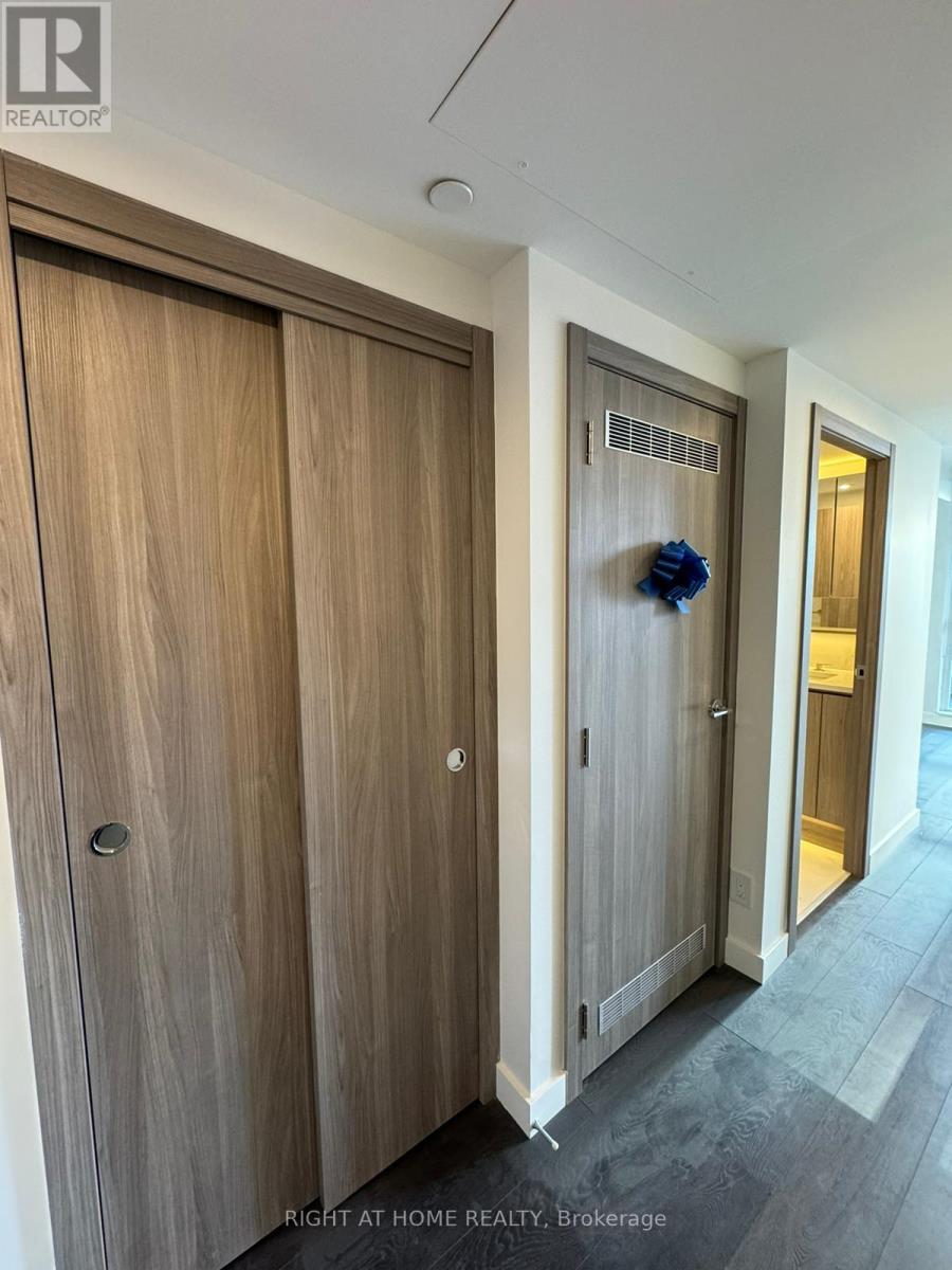 4009 - 38 Widmer Street, Toronto, Ontario  M5V 0P7 - Photo 14 - C12718326