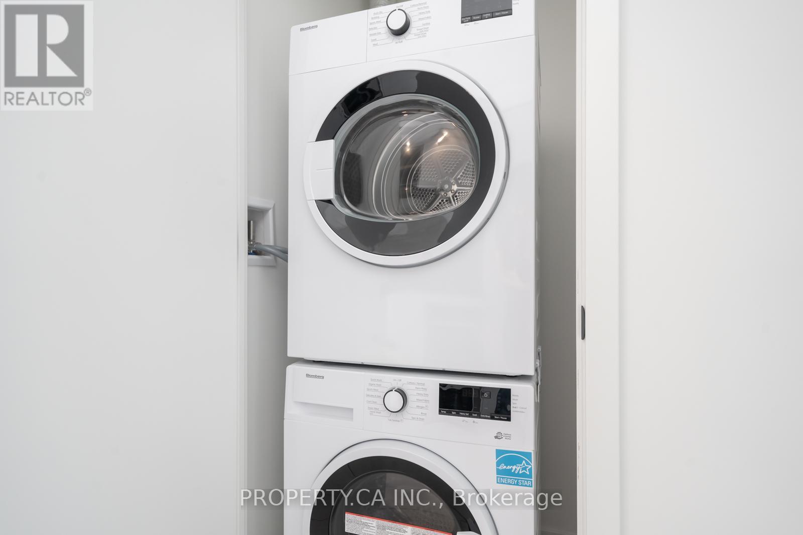 1705 - 55 Charles Street E, Toronto, Ontario  M4Y 0J1 - Photo 10 - C12718354