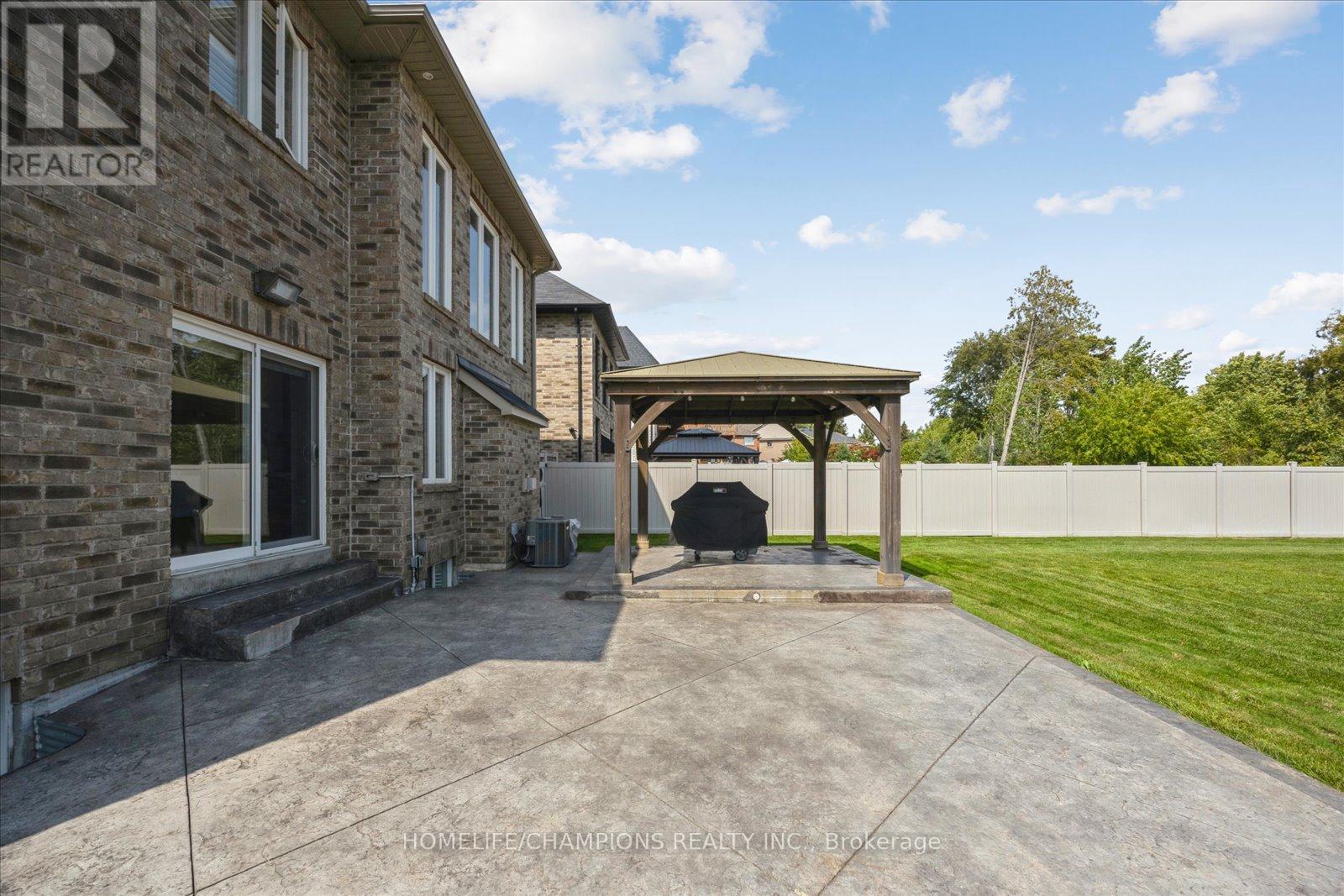 1612 Sandhurst Crescent, Pickering, Ontario  L1V 6W2 - Photo 43 - E12718266