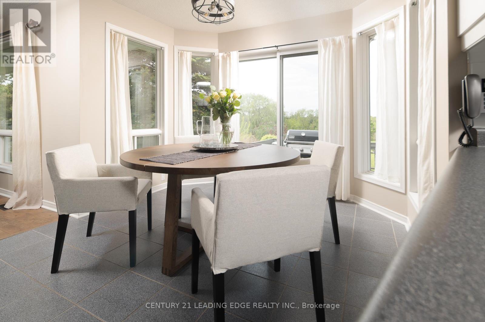 5048 William Street, Pickering, Ontario  L1Y 1B2 - Photo 11 - E12718290