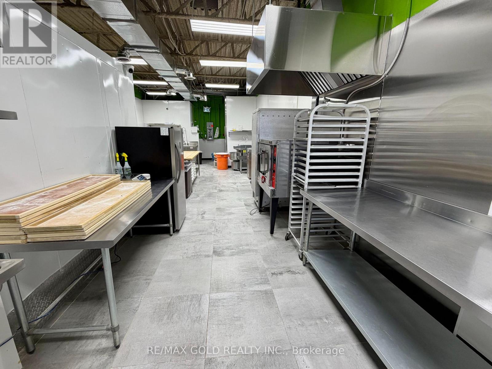 10 - 16925 Yonge Street, Newmarket, Ontario  L3Y 5Y1 - Photo 18 - N12718244