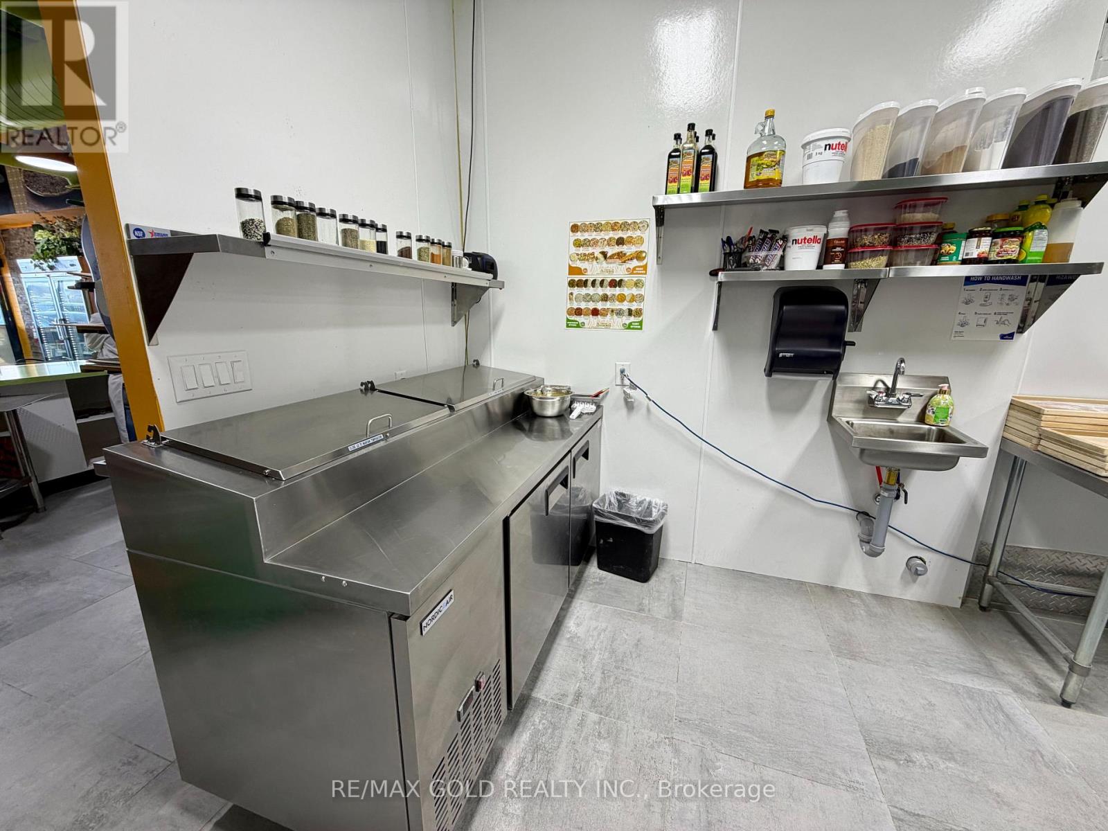 10 - 16925 Yonge Street, Newmarket, Ontario  L3Y 5Y1 - Photo 20 - N12718244