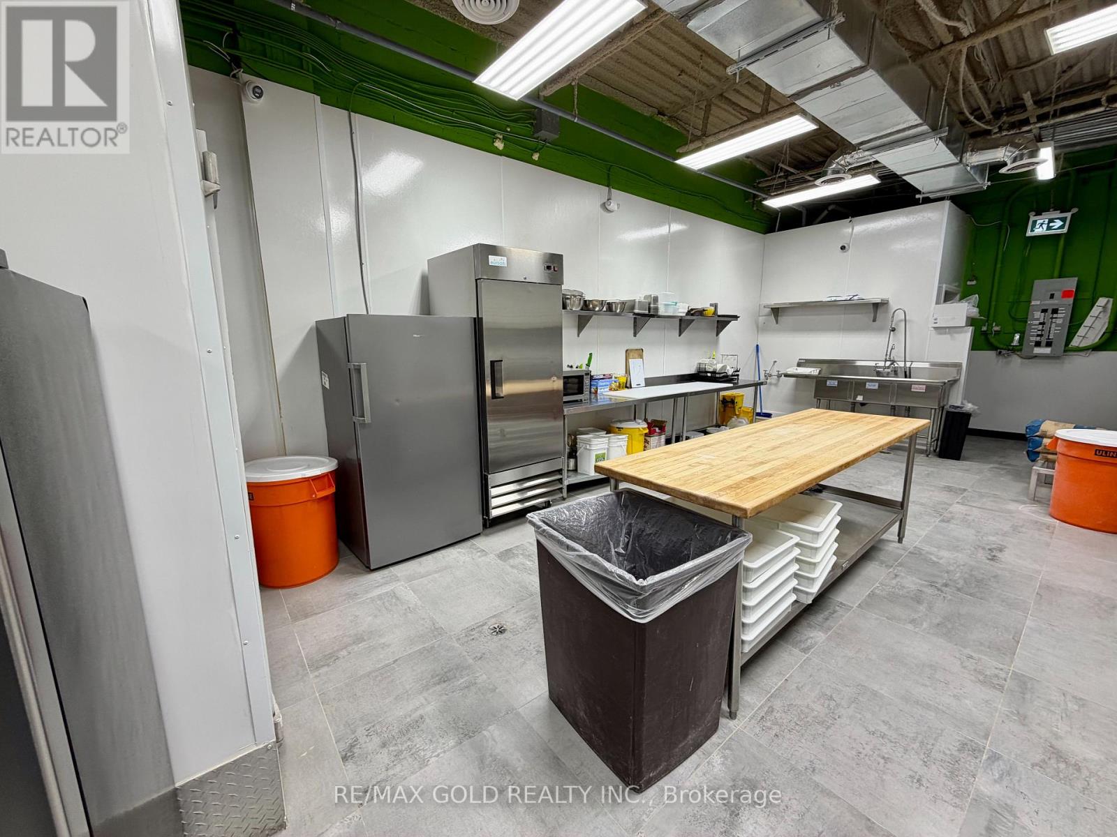 10 - 16925 Yonge Street, Newmarket, Ontario  L3Y 5Y1 - Photo 26 - N12718244