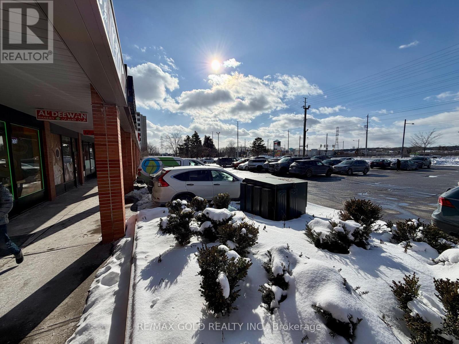 10 - 16925 Yonge Street, Newmarket, Ontario  L3Y 5Y1 - Photo 38 - N12718244