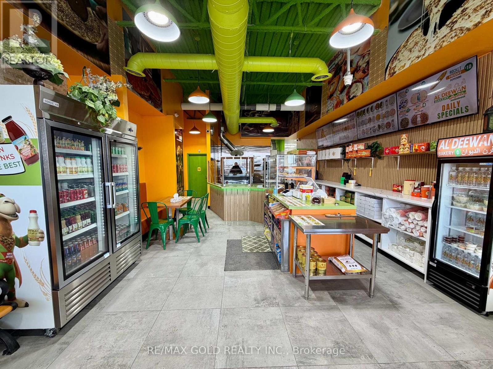 10 - 16925 Yonge Street, Newmarket, Ontario  L3Y 5Y1 - Photo 7 - N12718244