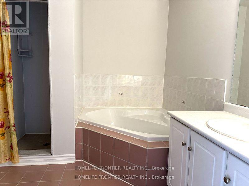 210 Kimono Crescent, Richmond Hill, Ontario  L4S 2A4 - Photo 10 - N12718268