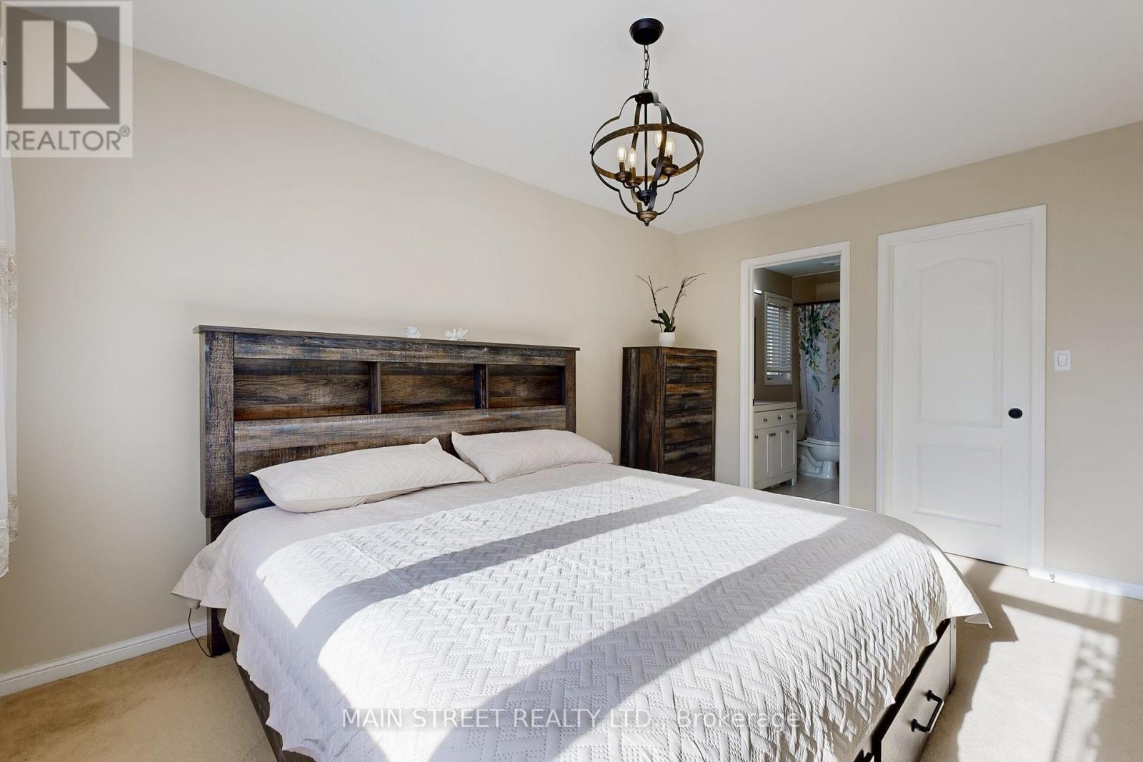 20 Dougherty Crescent, Whitchurch-Stouffville, Ontario  L4A 0A6 - Photo 28 - N12718274